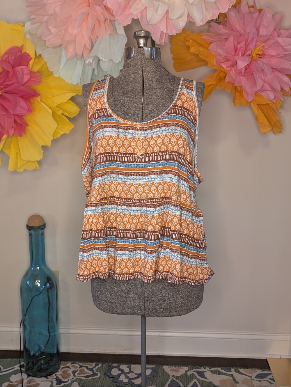 2195 - Torrid Vintage Slub Scoop Neck Babydoll Henley Tank Top Size 4